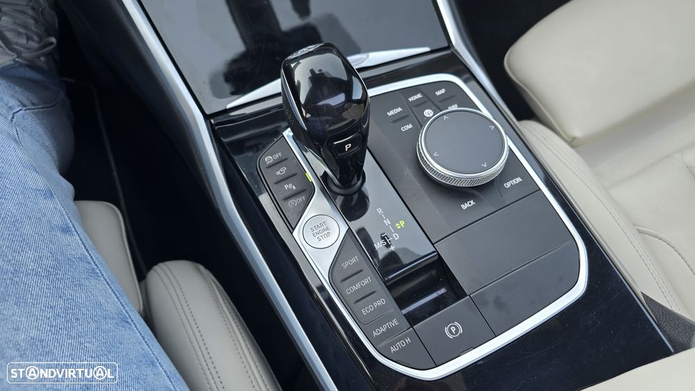 BMW M340 i xDrive Pack 50 anos M Auto - 33
