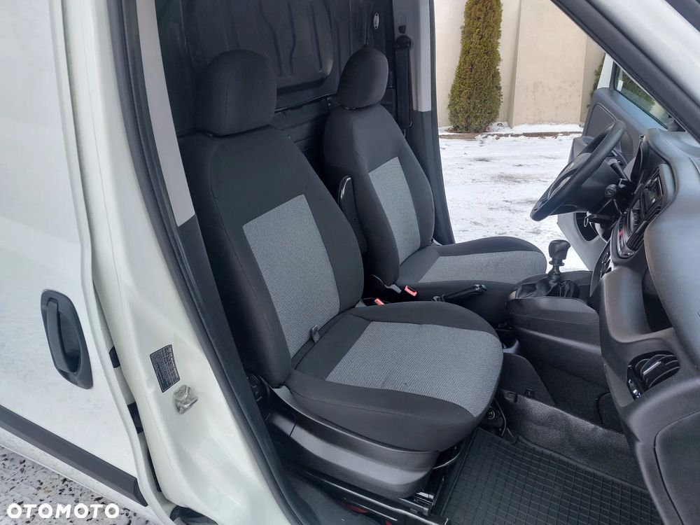Fiat Doblo - 12