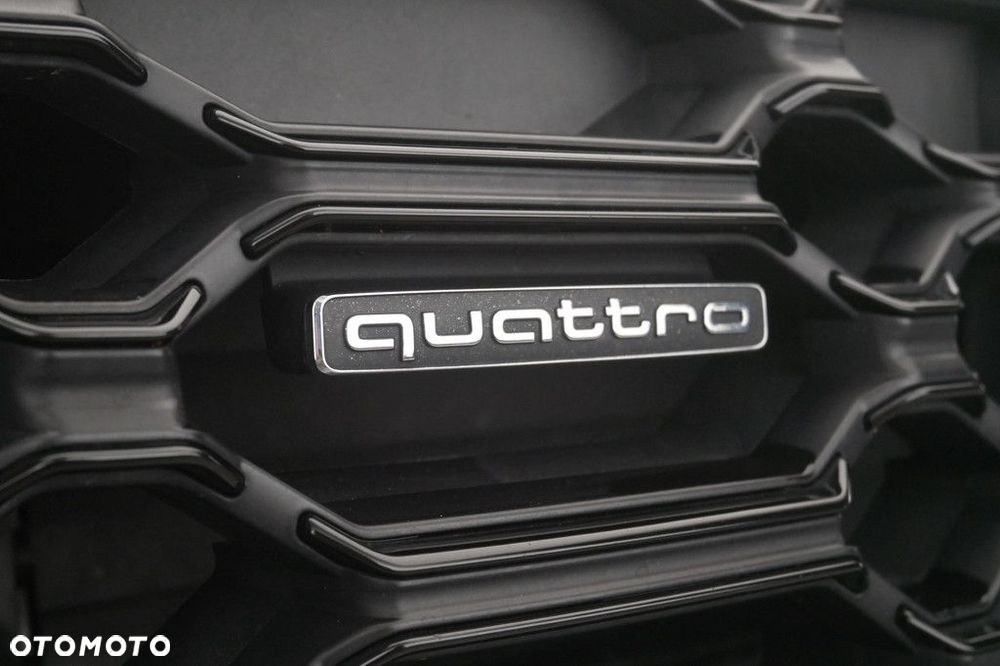 Audi Q5 - 40