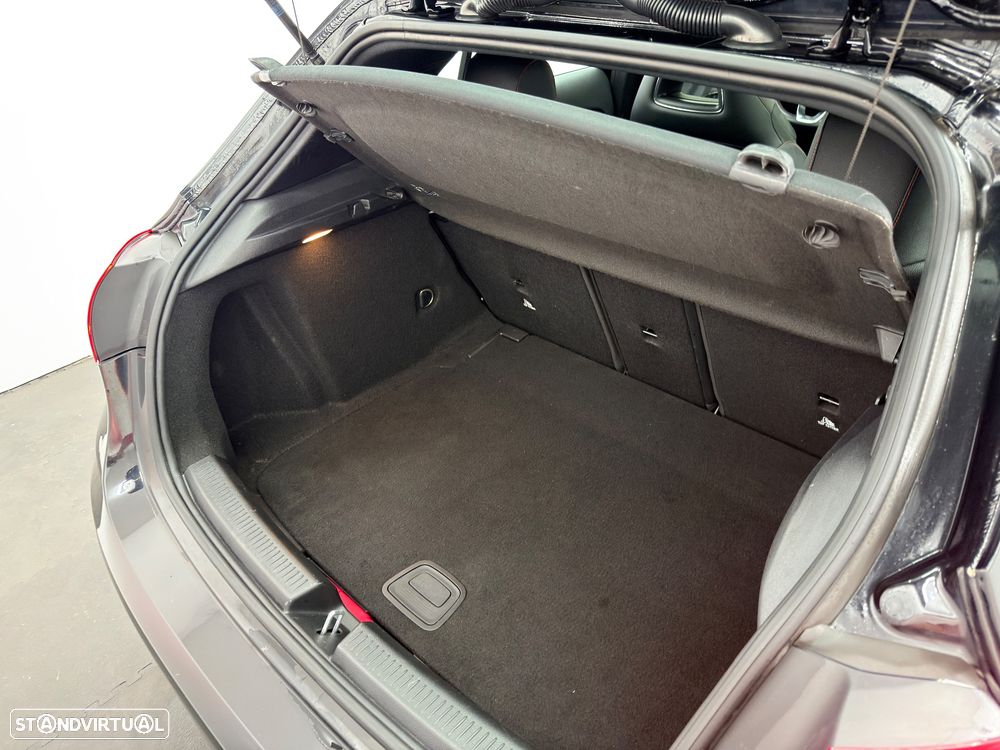 Mercedes-Benz A 180 d AMG Line Aut. - 30