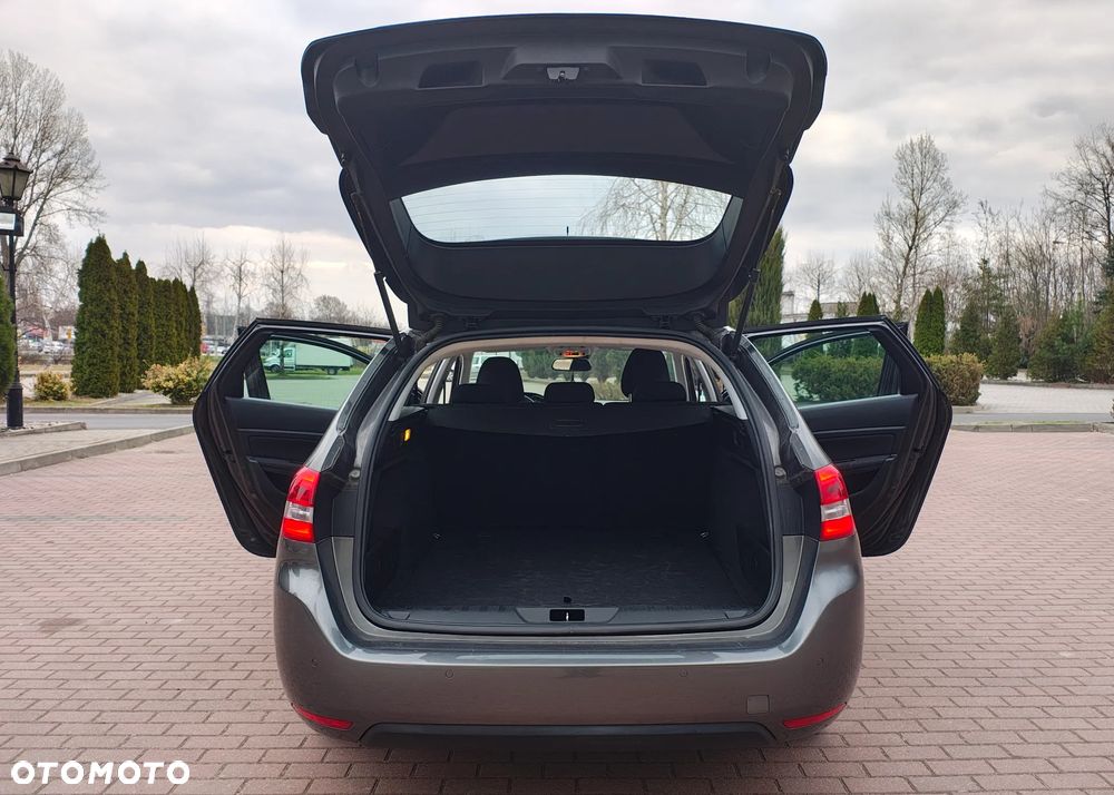 Peugeot 308 1.6 BlueHDi Active S&S - 11