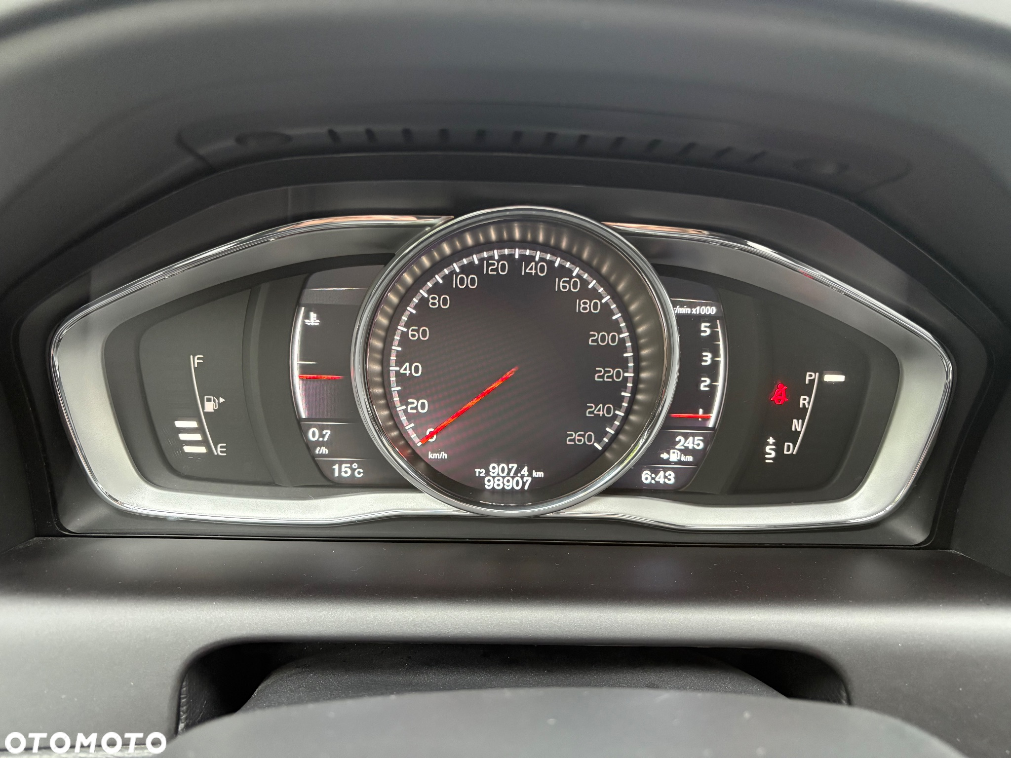 Volvo XC 60 - 8