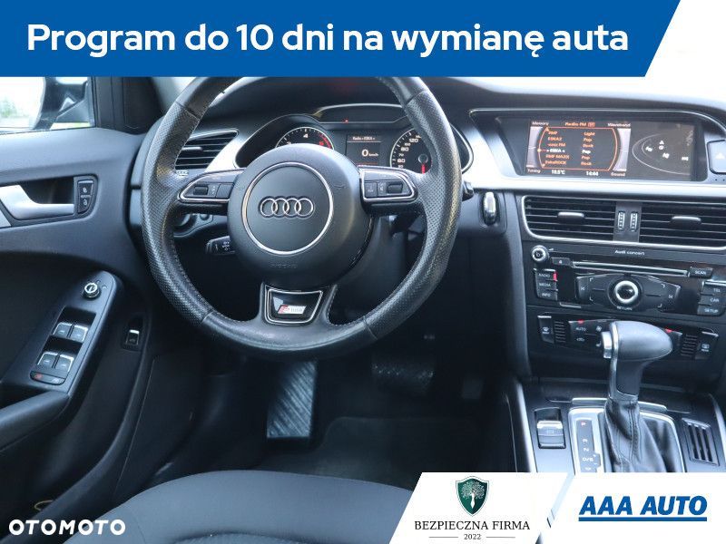 Audi A4 Limousine - 9
