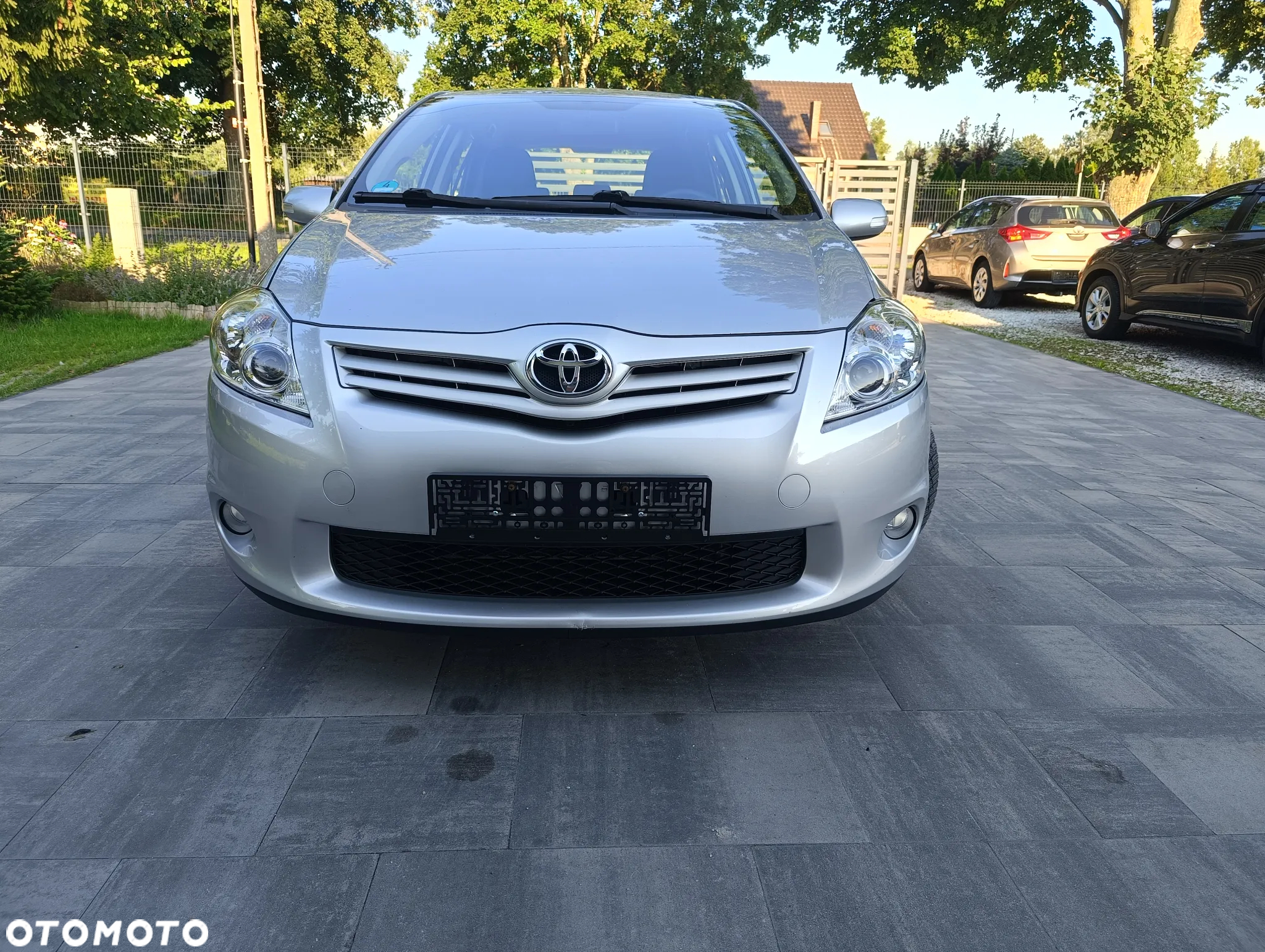 Toyota Auris 1.6 Premium - 2