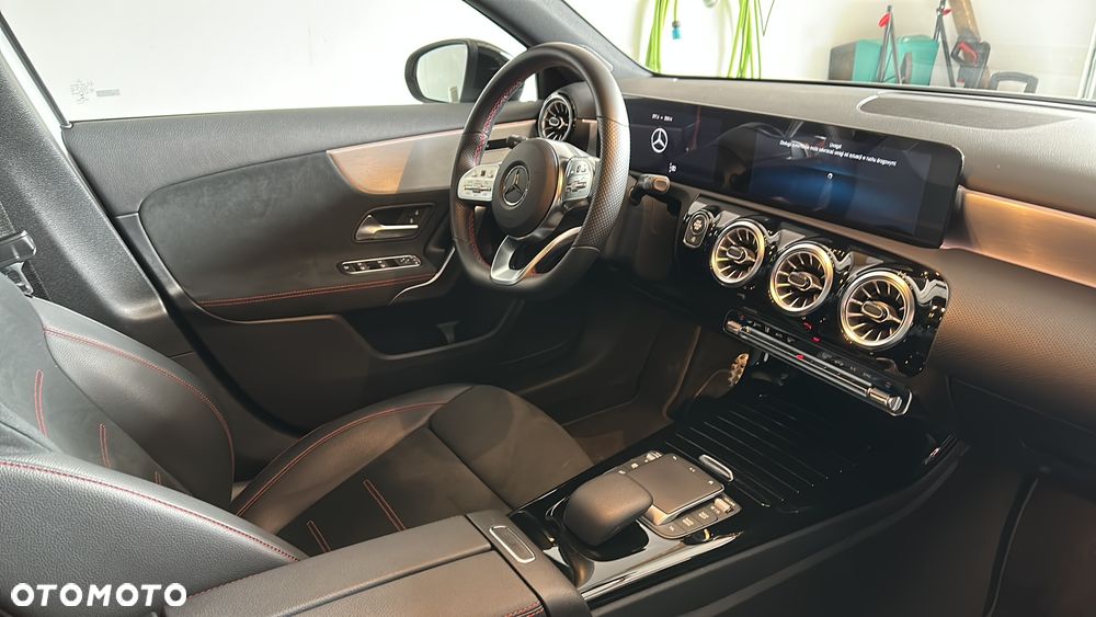 Mercedes-Benz Klasa A 200 AMG Line 7G-DCT - 17