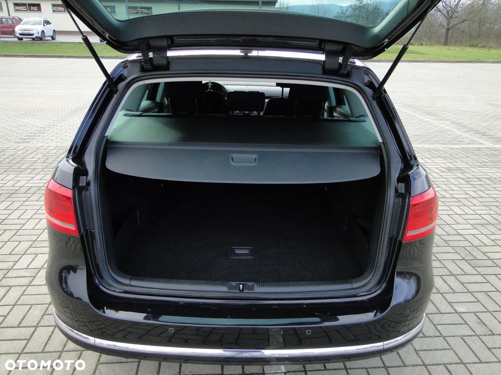 Volkswagen Passat 2.0 TDI BlueMotion Technology Highline - 11
