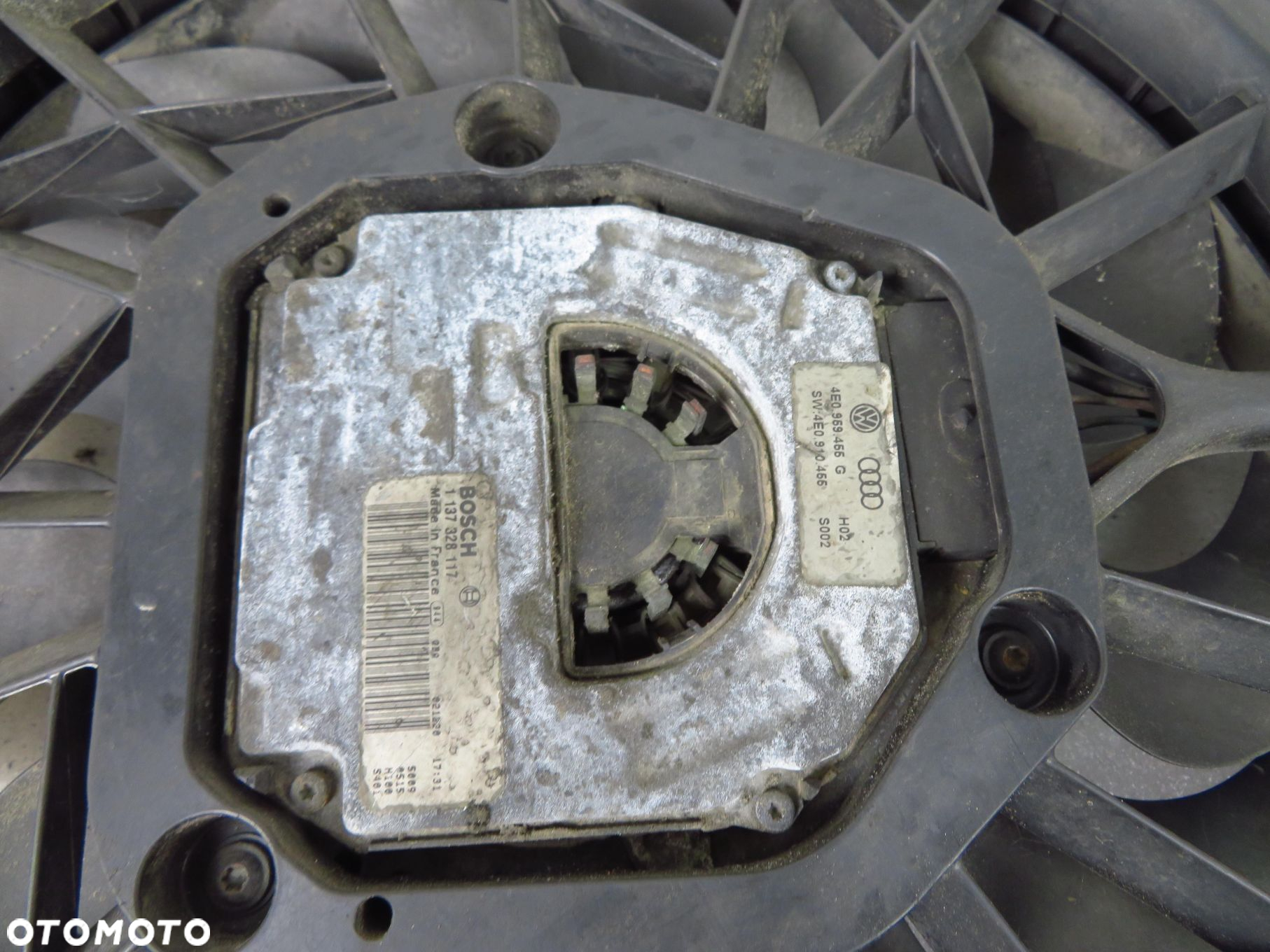 WENTYLATOR CHŁODNICY AUDI A8 D3 4.0 TDI 4E0121205B 1137328117 4E0959468H - 11