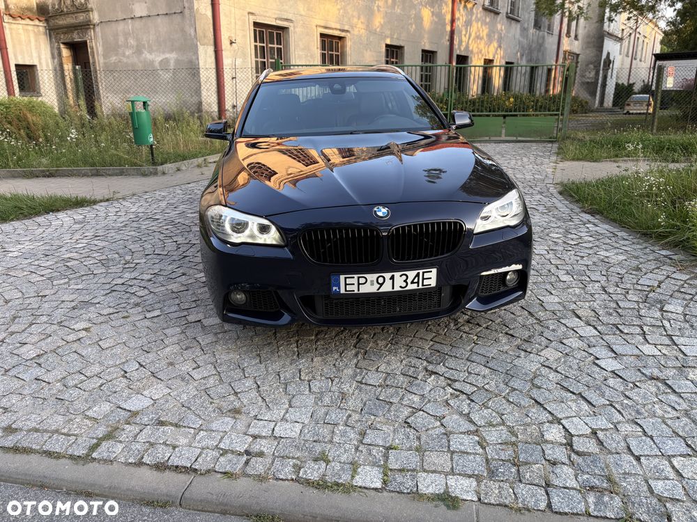 BMW Seria 5 520d Touring - 11