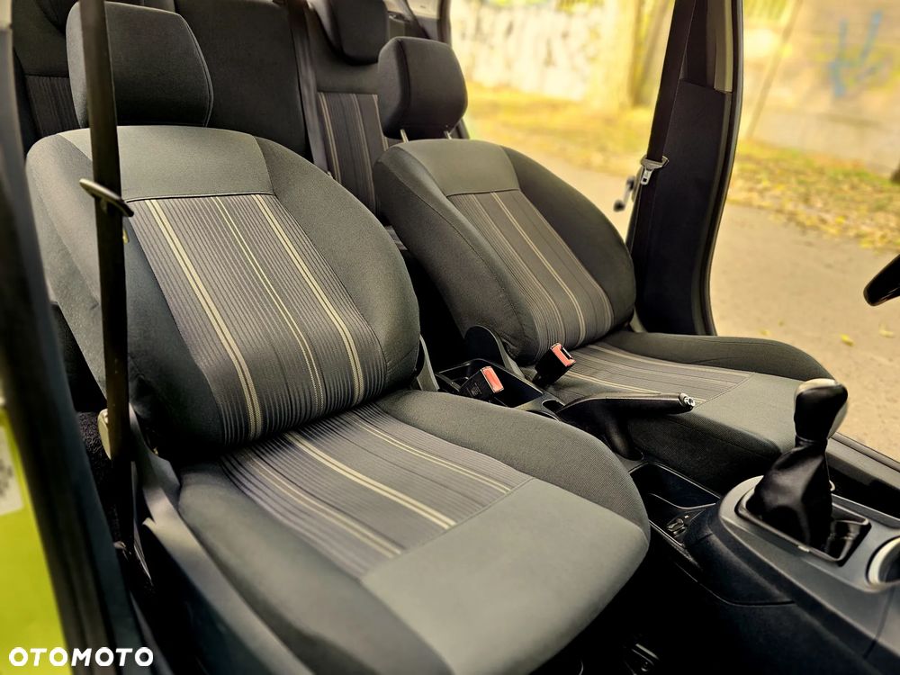 Ford Fiesta 1.25 Ghia EU5 - 22