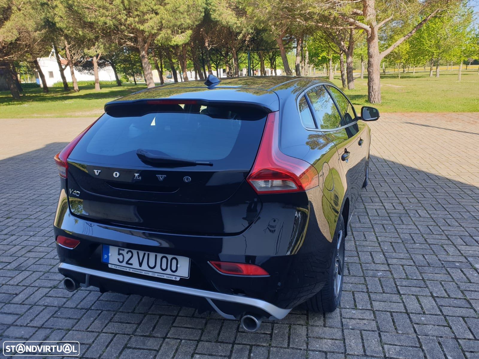 Volvo V40 2.0 D2 R-Design - 7