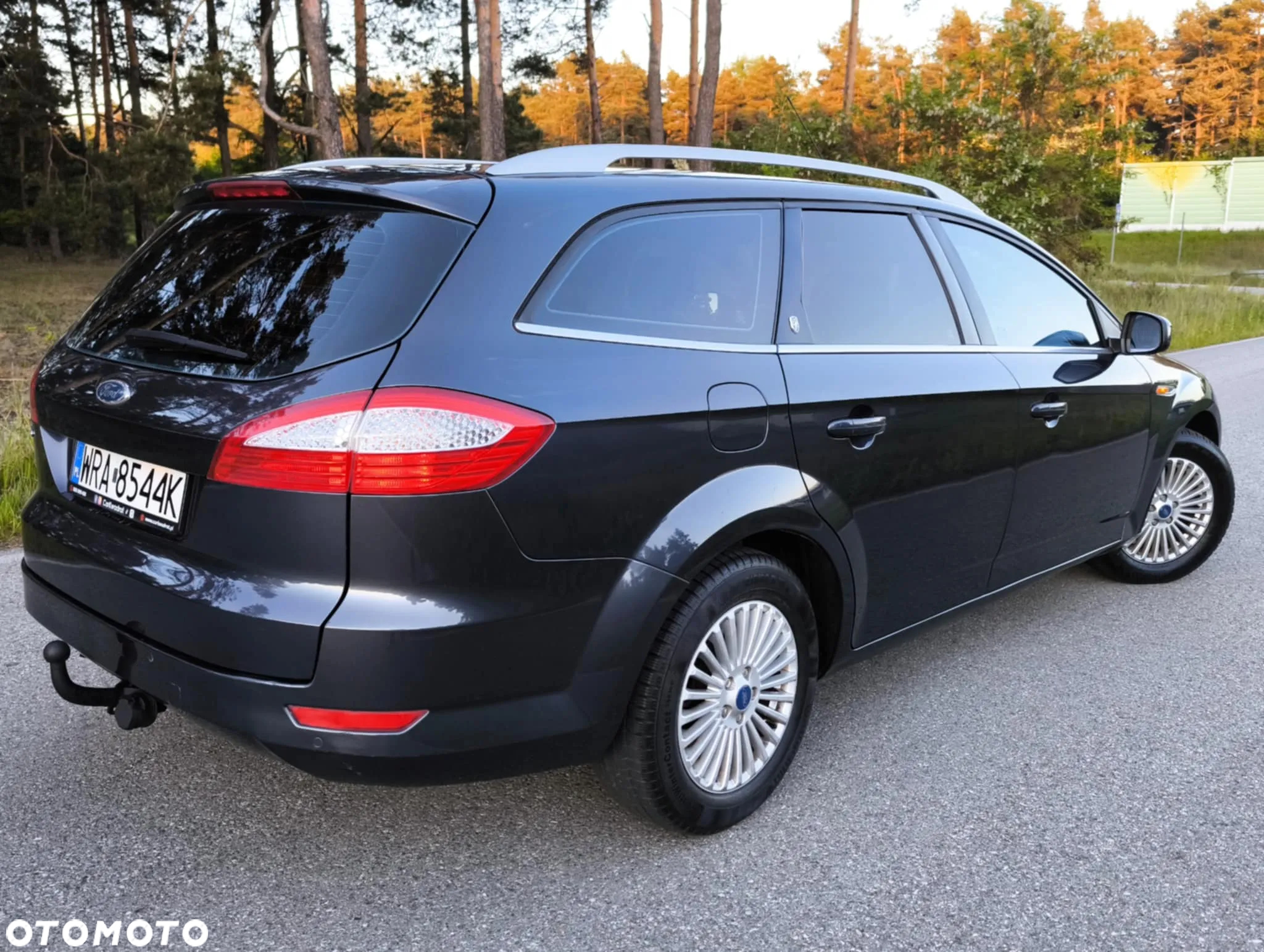 Ford Mondeo 2.0 FF Ghia - 11
