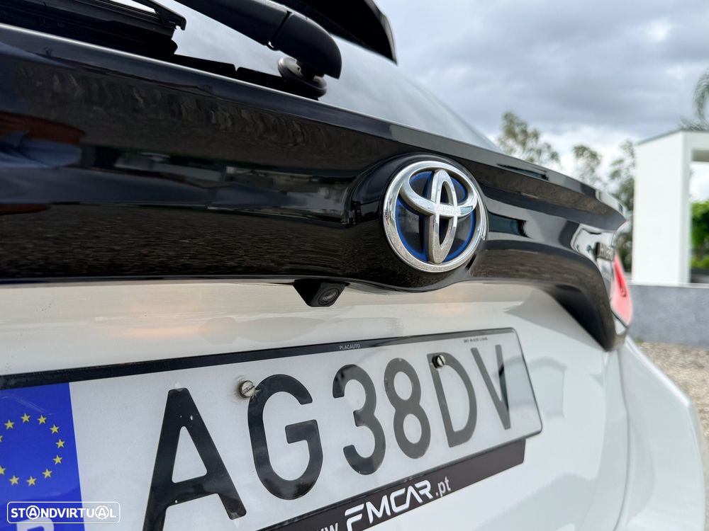 Toyota Yaris 1.5 HDF Comfort Plus - 17