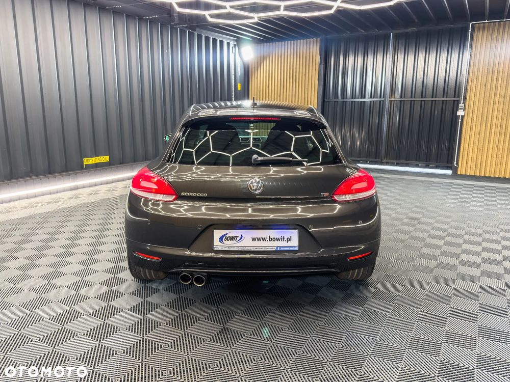 Volkswagen Scirocco 1.4 TSI Shark - 11