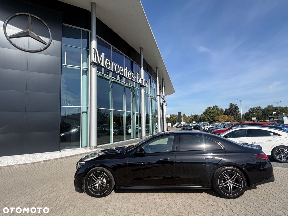 Mercedes-Benz Klasa E 220 d mHEV 4-Matic AMG 9G-Tronic - 29