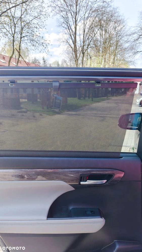 Toyota Highlander 2.5 Hybrid Executive - 11