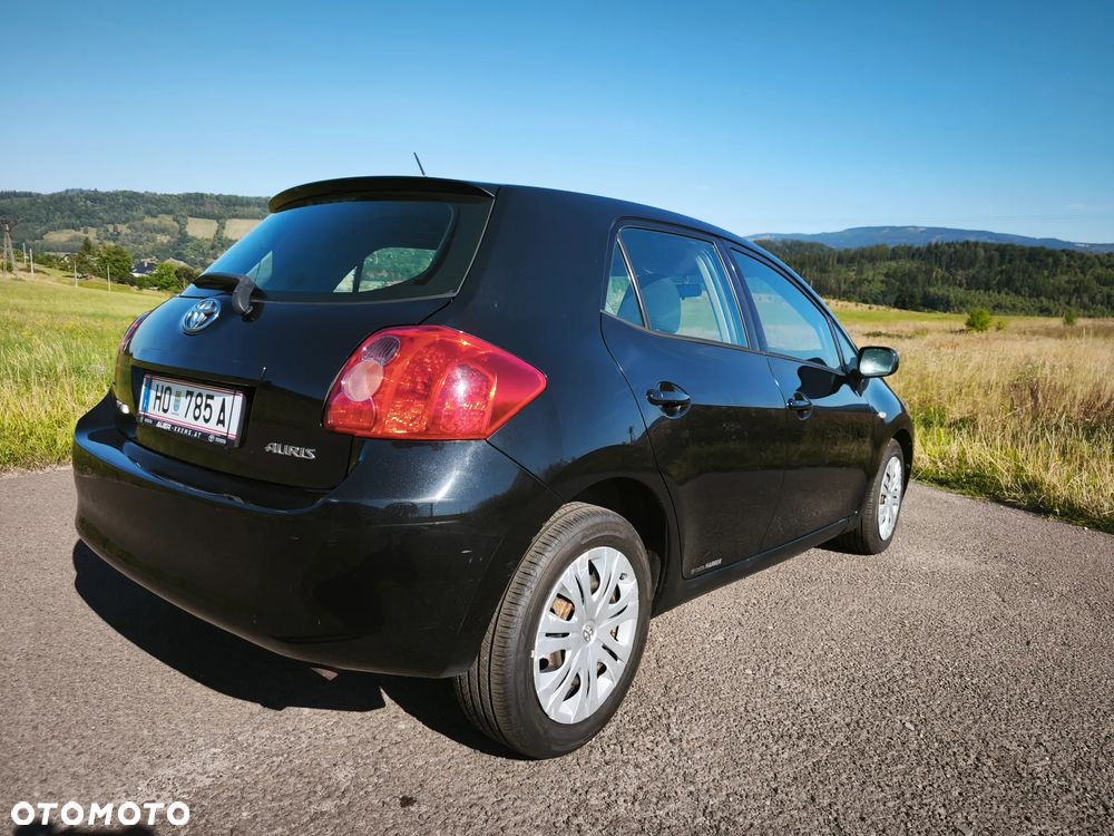 Toyota Auris 1.4 D-4D - 7