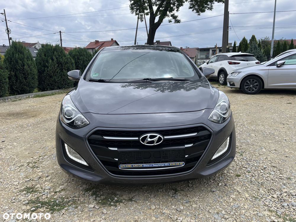 Hyundai i30 blue 1.4 Classic Navigation - 3