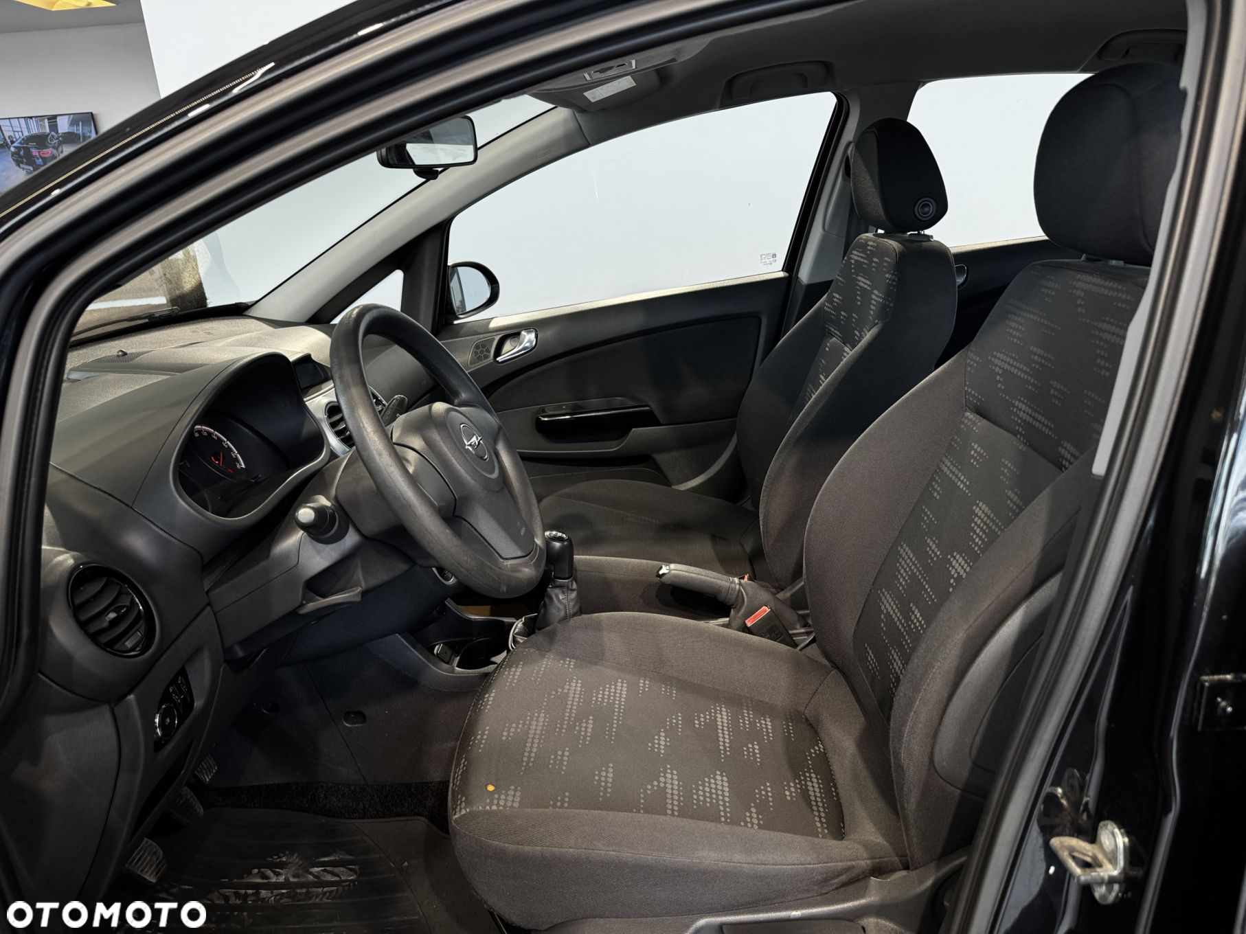 Opel Corsa - 13
