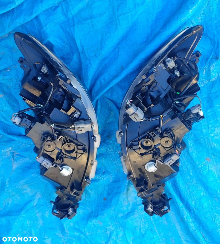 Lampa Reflektor Soczewka Przód Przedni Prawy Lewy KD5351040F KD5351030F Mazda CX5 CX-5 - 3