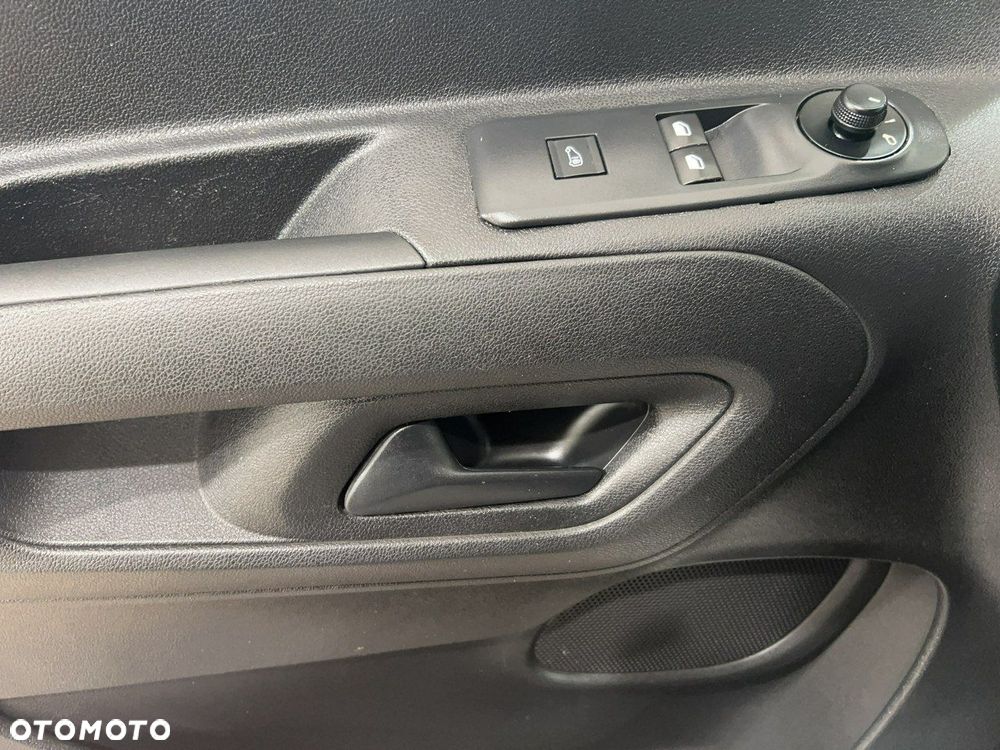 Toyota Proace City - 13