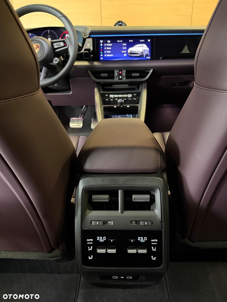 Porsche Macan - 23