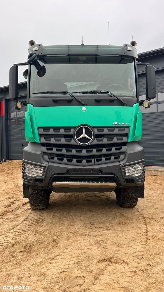 Mercedes-Benz Arocs 2046 Na Mostach 4x4 Agrotruck Lof Ciągnik Rolniczy 89.2000 Full Resor (Wiertnica Do Studni Energetyka HDS Wywrotka Duże Koła Stałe Napędy Podnośnik Koszowy Kamper) Fendt, John Deere - 2