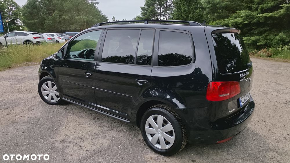 Volkswagen Touran 2.0 TDI DPF BlueMotion Technology Life - 21
