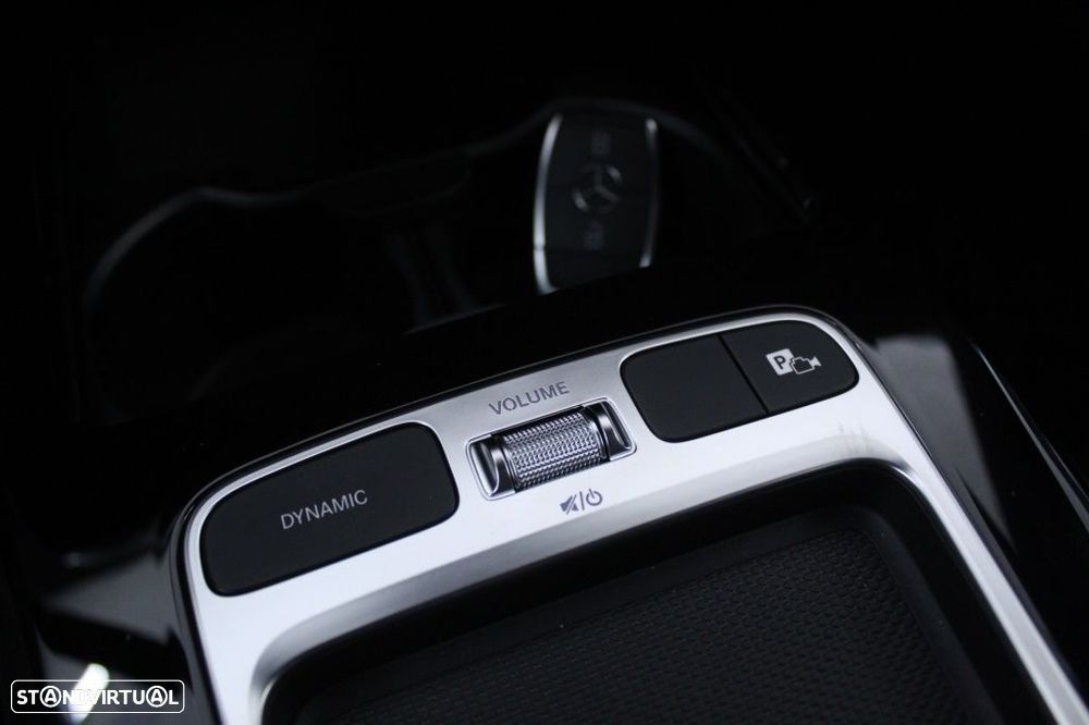 Mercedes-Benz A 250 e Progressive - 30