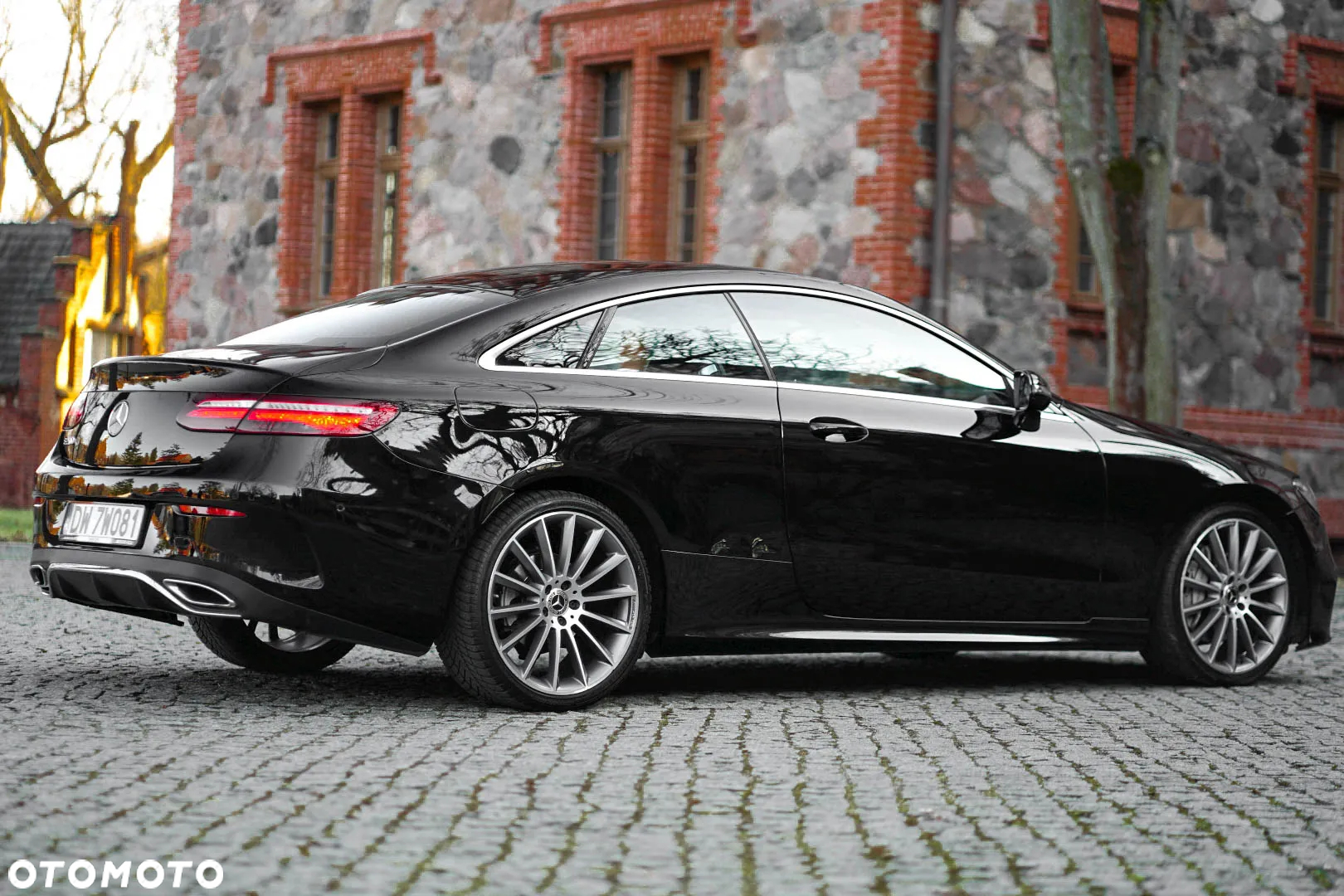 Mercedes-Benz Klasa E 200 Coupe 9G-TRONIC - 7