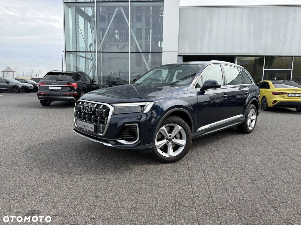 Audi Q7 - 10