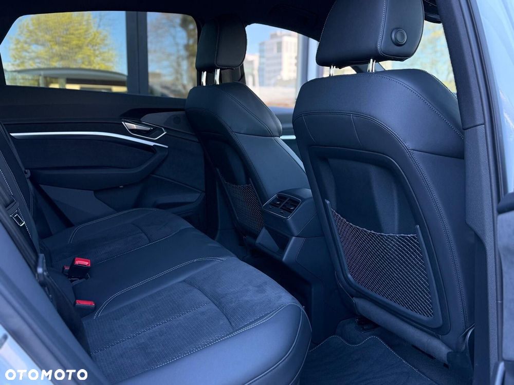 Audi e-tron Sportback 55 Quattro S Line - 19