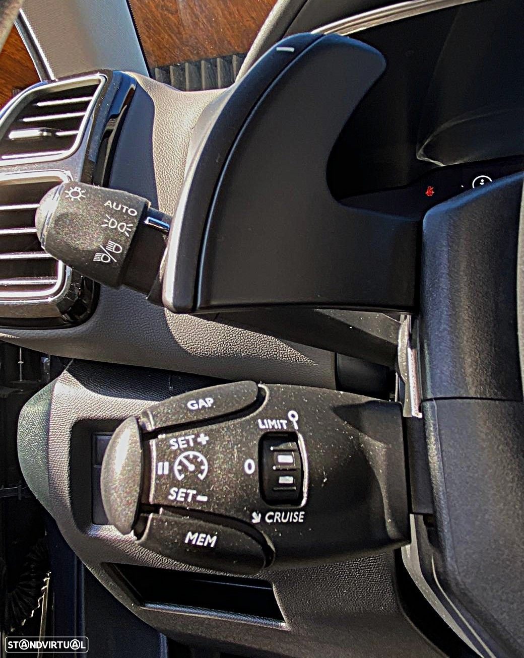 Citroën C5 Aircross 1.6 Hybrid Shine e-EAT8 - 24