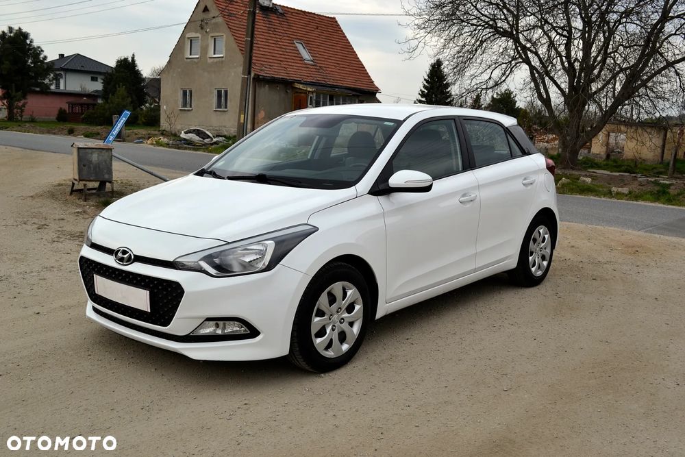 Hyundai i20 - 3