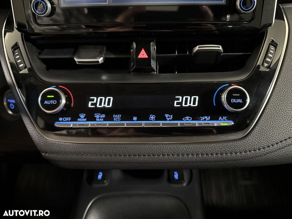 Toyota Corolla - 19