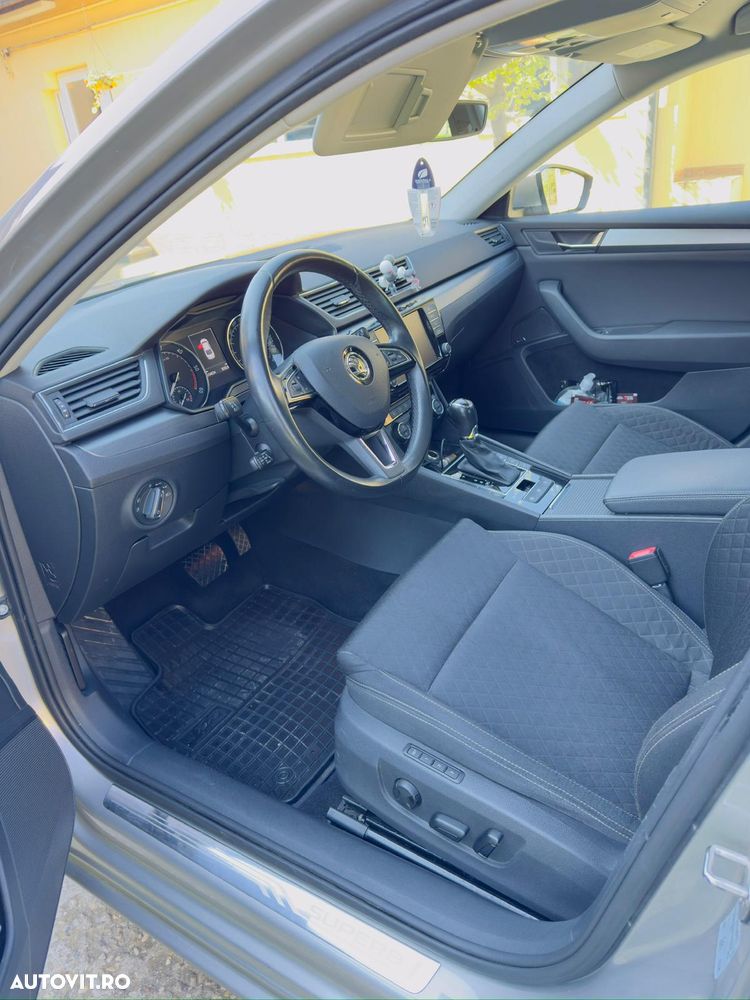 Skoda Superb 1.6 TDI DSG Ambition - 7
