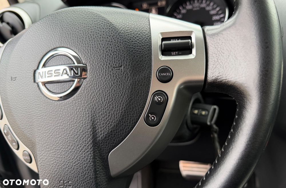 Nissan Qashqai 2.0 CVT 360 - 27