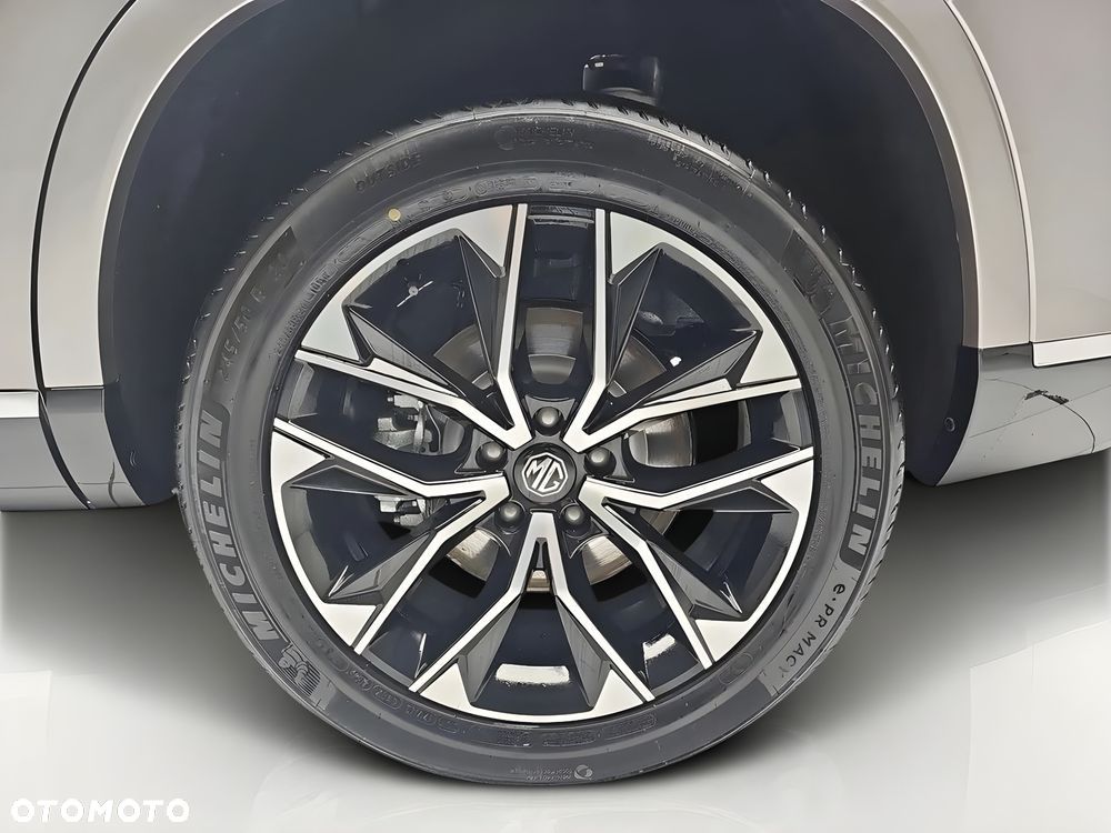 MG S9 - 17