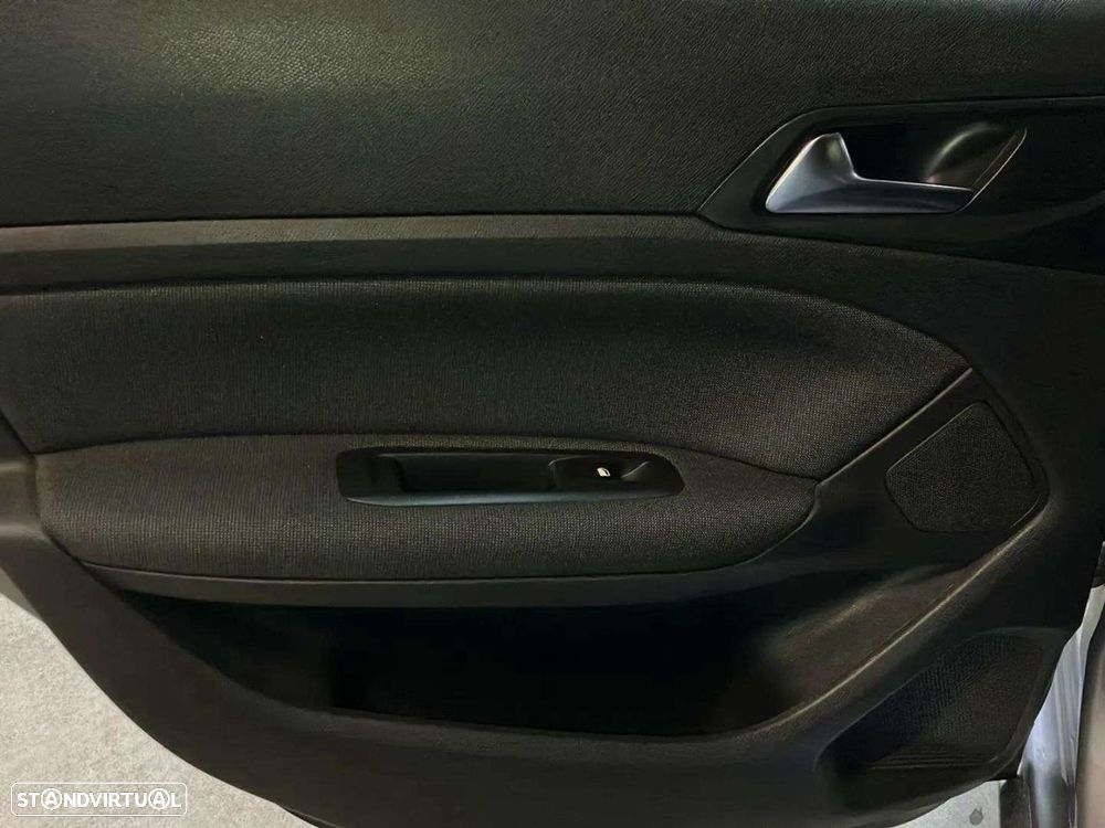 Peugeot 308 1.5 BlueHDi Allure - 21