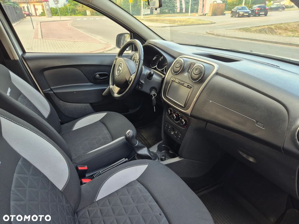 Dacia Sandero Stepway TCe 90 S&S Ambiance - 9