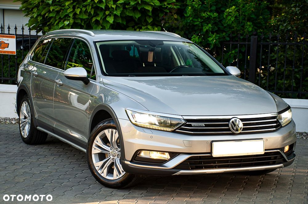 Volkswagen Passat 2.0 TDI SCR 4Mot DSG Highline - 2