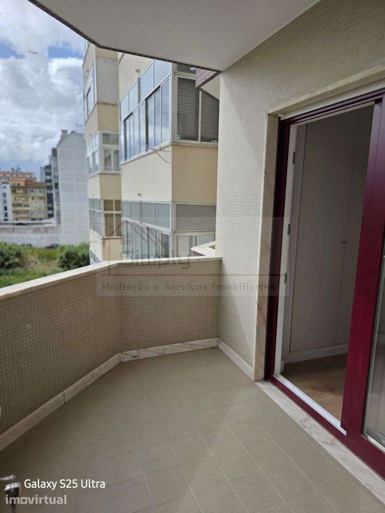 Estrada da Luz - Grande imagem: 2/41