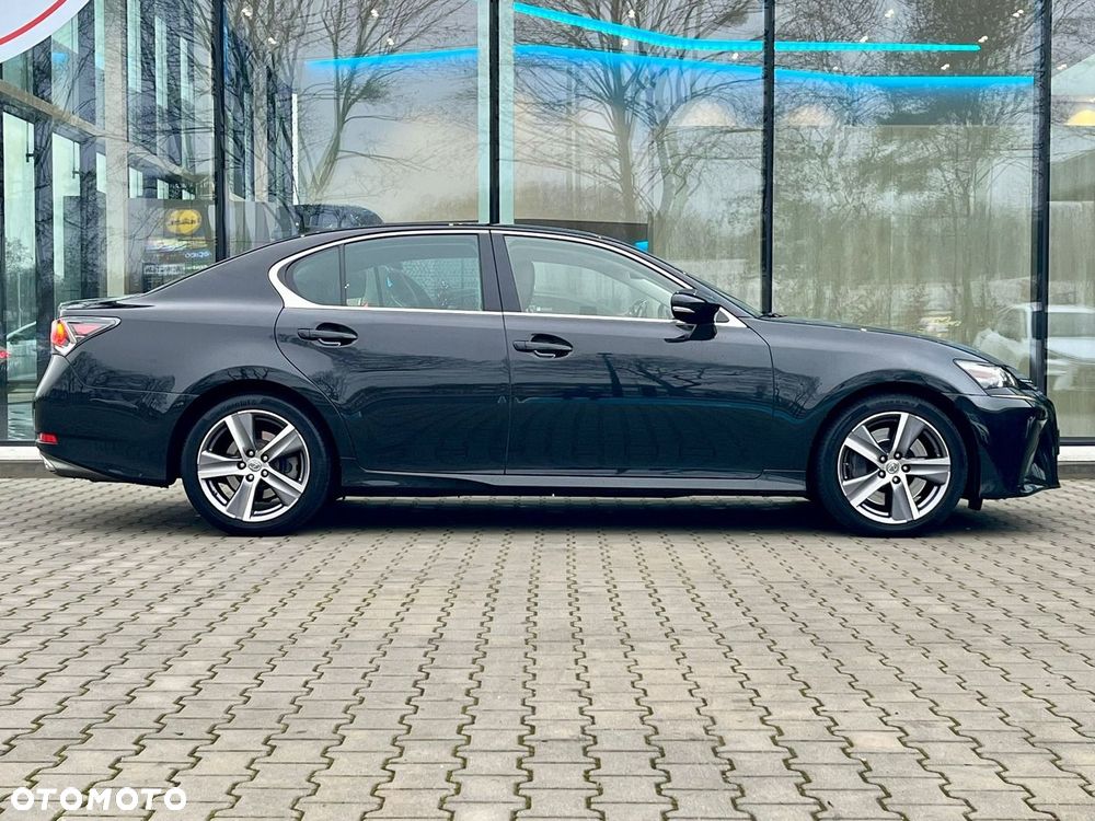Lexus GS - 3