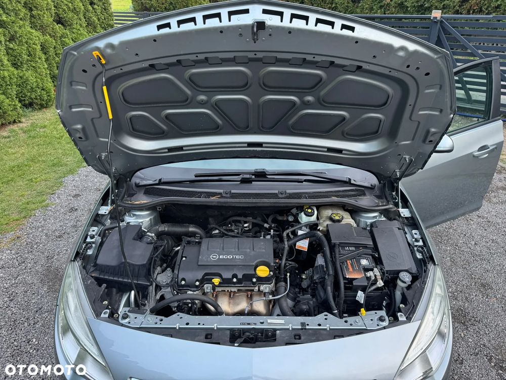 Opel Astra - 22