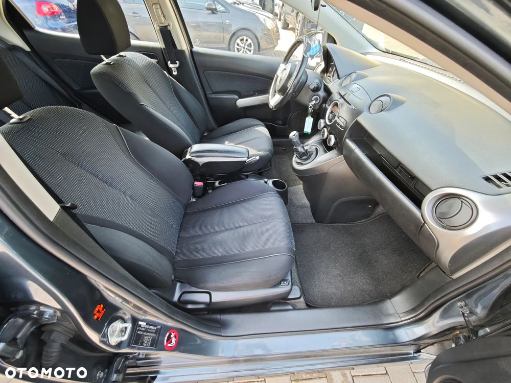 Mazda 2 1.5 Dynamic - 29