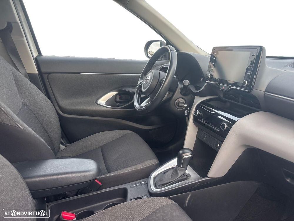 Toyota Yaris Cross 1.5 HDF Comfort Plus - 6