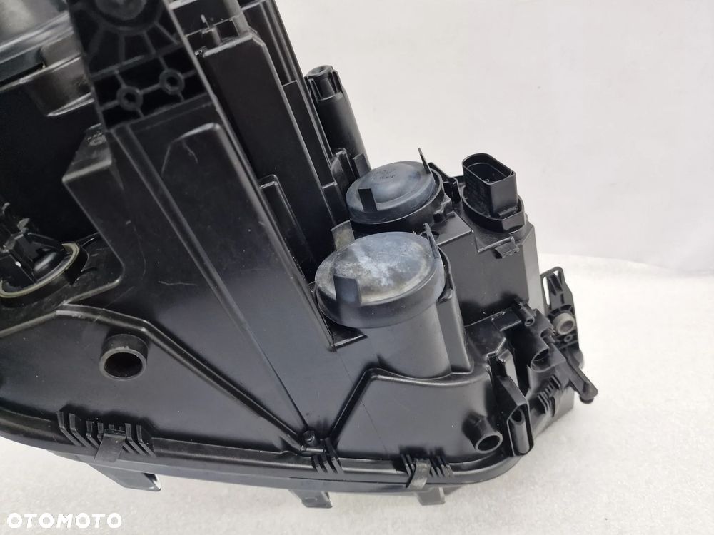 VW TOURAN 5TB 15- LEWA ZWYKŁA LAMPA PRZEDNIA PRZÓD , NR 5TB941005A , NR AUKCJI LA460 - 13