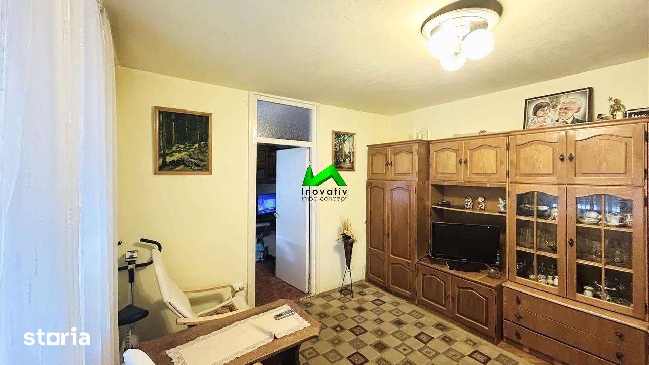 Apartament de vanzare 3 camere Sibiu Cedonia — fotografia 1