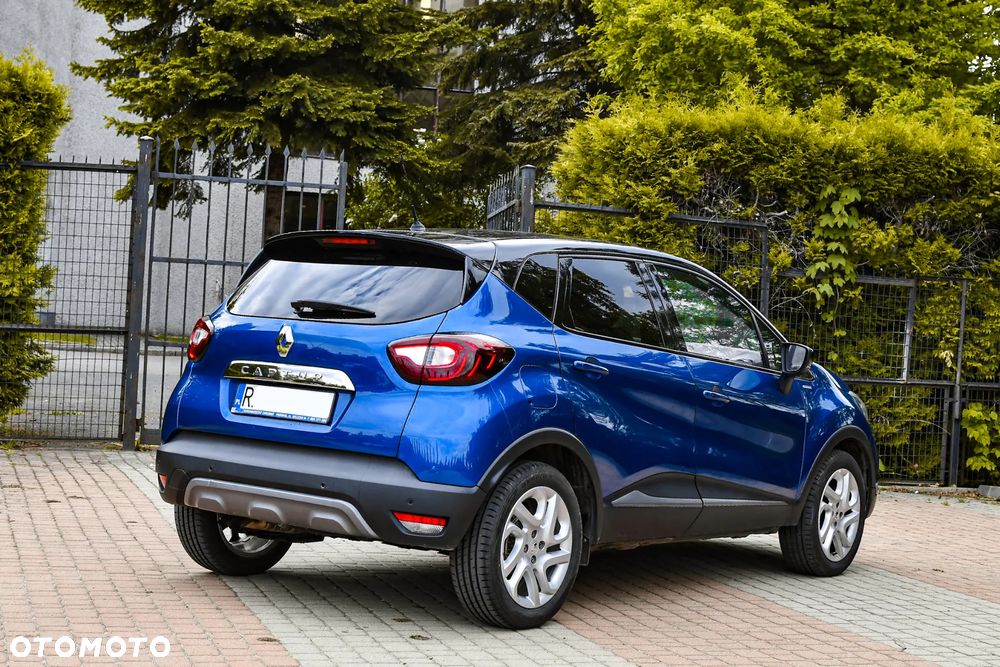 Renault Captur 1.3 Energy TCe Initiale Paris EDC - 4