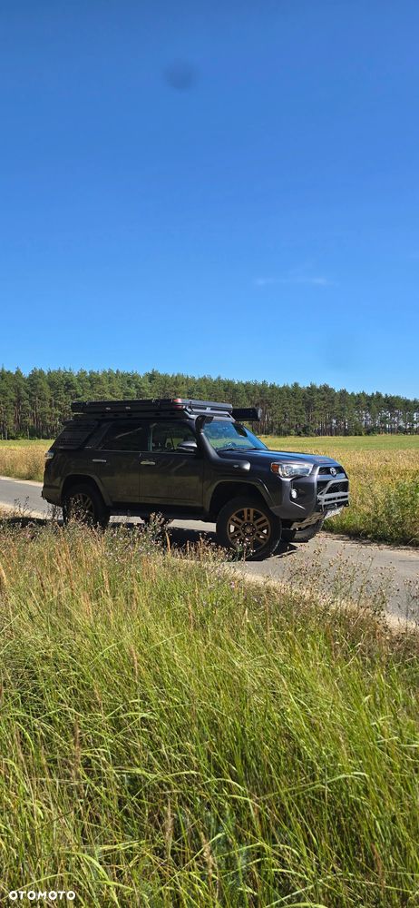 Toyota 4-Runner - 4