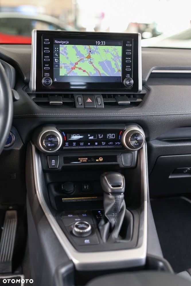 Toyota RAV4 - 28